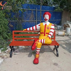 Payaso moderno de dibujos animados tamaño real Ronald McDonald estatua Banco lindo cómic fibra de vidrio resina artesanía <span class=keywords><strong>esculturas</strong></span> para exteriores - Product Image 1