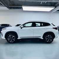 Voiture d'occasion / Véhicules d'occasion / Exeed LX C-DM 2024 hybride automatique d'occasion, conduite à gauche, en stock, vente en gros disponible