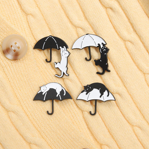 Épingles en métal émaillé cloisonné de haute qualité, motif petit chat noir mignon, noir et blanc, 2-3 cm, 13 couleurs - Product Image 4