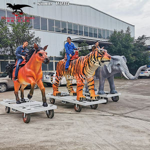 आउटडोर खेल का मैदान बड़े शीसे रेशा जानवरों Lifesize शीसे रेशा हार्स मूर्तिकला - Product Image 2