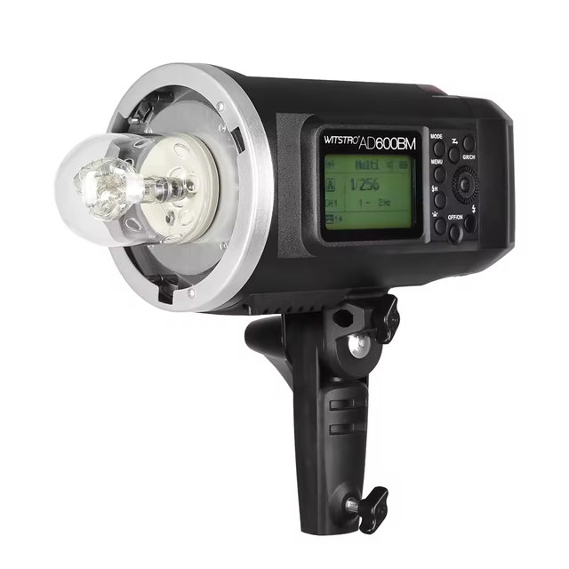 Godox Ad600bm Portable 800W Photographic Lighting Bowens Mount HSS 1/8000s Outdoor Studio Flash with 8700mAh Li-on Battery