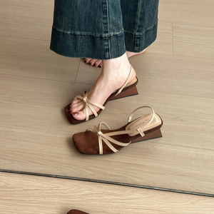 Sandalias de tacón fino con punta cuadrada y sin talón, estilo francés elegante, versátiles, para mujer, verano 2026 - Product Image 5