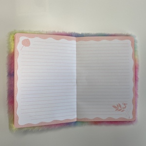 Carnet de notes/journal A5 en peluche 3D créatif et mignon, anti-stress, motif <span class=keywords><strong>poussin</strong></span> jaune, vente en gros - Product Image 3