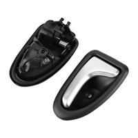 8200915599 Cache-poignée de porte intérieure de voiture pour RENAULT CLIO SCENIC TRAFIC (1 Paire)