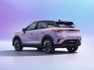 2024 lynk & Co 06รถ SUV ห้าที่นั่งรถมือสองพร้อมพวงมาลัยซ้าย - Product Image 2