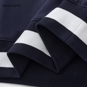 Felpa da Uomo Stile College Giapponese Invernale, Tinta Unita, Scollo a V, 380gsm, 100% Cotone Ecologico, Taglio Corto e Ampio - Product Image 4