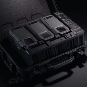 Station de batterie intelligente BS100 originale, solution tout-en-un pour la charge des batteries compatibles TB100, accessoires Matrice 400 - Product Image 6