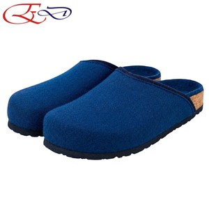 Hot Selling Men's Wool <b>Felt</b> <b>Clogs</b> Contrast Edge Decor Slip On Closed Toe EVA Sole Warm Shoes for Autumn Winter Casual Use - Product Image 1