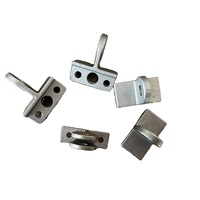 Composant de quincaillerie de verrouillage métallique usiné CNC OEM robuste pour l'assemblage de machines