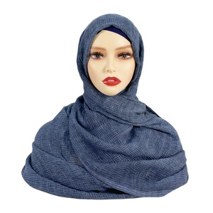 Dernier design <span class=keywords><strong>Hijab</strong></span> en crêpe élégant en coton et rayonne, couleur vieillie, effet froissé, pour femmes musulmanes, texture douce, foulard, dupatta, châle - Product Image 4