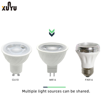 Spot LED encastrable pour usage commercial, équipé d'un support GU10 et d'une base MR16, montage au plafond dans le salon, la chambre ou la cuisine