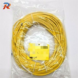 Pkws 3m-30 Picofast tek uçlu Cordset <span class=keywords><strong>3</strong></span> Pin kadın Ux04828 yeni orijinal hazır stok endüstriyel otomasyon Pac Dedicat - Product Image 1
