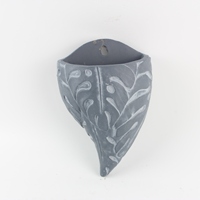 Décoration suspendue populaire : petit pot de fleurs suspendu en béton en forme de feuille pour plantes vertes de jardin