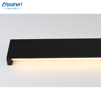 Applique murale LED extérieure moderne IP65 en aluminium et PC, bande linéaire multicolore, température de couleur élevée, CRI 80, luminaire de jardin