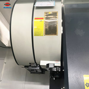 CNC 5-Achsen-Metallfräsmaschine VMC 1580 Hochwertiges vertikales Bearbeitungs zentrum GSK/Siemens/Fanuc Automatische Einzels pindel - Product Image 4