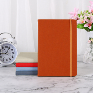 Bìa Nhật ký sinh viên da máy tính xách tay trường máy tính xách tay lưu ý cuốn sách bán buôn giá rẻ PU A5 bìa cứng với ban nhạc đàn hồi da - Product Image 2