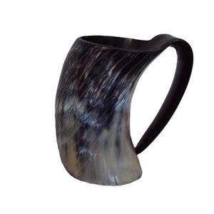 Tazas de cuerno pulidas de estilo medieval hechas a mano, vasos de cuerno natural y vasos de beber Vikingo, estilo religioso - Product Image 5