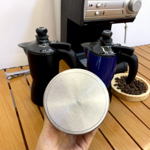 Klasik İtalyan Alüminyum Moka <span class=keywords><strong>Pot</strong></span> Espresso Kahve Makinesi, İndüksiyon Ocaklar İçin Kapaklı, 1-2 Fincanlık 300ml Kapasiteli Kahve ve Çay Seti - Product Image 2
