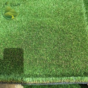 Césped Sintético Venta Directa de Fábrica en China Precio Económico Buena Calidad Decoración para Jardín, Hogar <span class=keywords><strong>y</strong></span> Hotel Césped <span class=keywords><strong>Artificial</strong></span> - Product Image 4