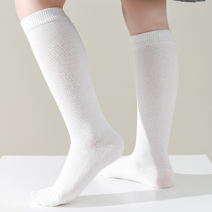 Thin Kids Baby Long White Black Knee High <span class=keywords><strong>Medias</strong></span> Dos rayas Vestido escolar Calcetines de niña - Product Image 3