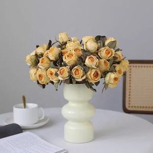 عرض رائج لباقة ورود من الزهور الاصطناعية لتزيين المنزل وديكور مشاهد الأنشطة الهندسية وتزيين حفلات الزفاف وبوكيه العروس من زهور الحرير للبيع بالجملة - Product Image 6