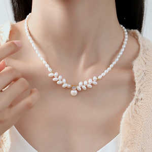 สร้อยคอเจ้าหญิงไดอาน่าประดับลูกปัดแบบใหม่ยอดนิยมปี 2025 สร้อยคอเม็ดข้าวสาลีประดับมุกน้ำจืดปี 2025 สร้อยคอมุก - Product Image 1