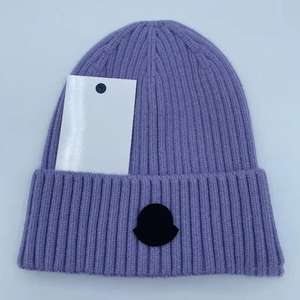 Модная зимняя шапка унисекс в Корейском стиле 100% шерстяная вязаная шерстяная шапка с вертикальными полосками Повседневная теплая холодная повязка на голову - Product Image 5