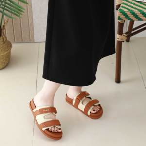 Nuovo design di tendenza <span class=keywords><strong>sandali</strong></span> piatti Casual con cinturino in Velcro pantofole ragazze donne stile Chic marrone Open Toe <span class=keywords><strong>sandali</strong></span> - Product Image 4