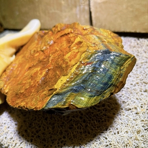 Di alta qualità grezza blu occhio di <span class=keywords><strong>tigre</strong></span> pietra blu naturale occhio di <span class=keywords><strong>tigre</strong></span> pietre ruvide più dimensioni per la vendita - Product Image 5