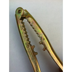 R-Y <b>Nut</b> <b>Cracker</b> Pliers Standard Specifications For Small <b>Nuts</b> - Product Image 2