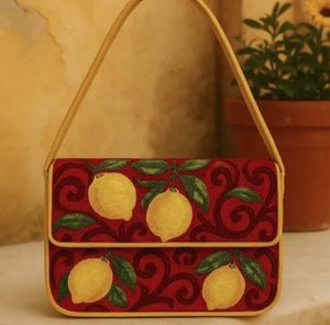 Bolso de hombro de cuero vintage, bolso bohemio impermeable de primera calidad con cadenas para mujer - Product Image 5