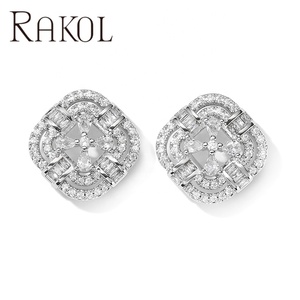 RAKOL EP5648 Nuevo diseño Cross Clover Zircon Mujer Pendientes chapados en oro Joyería - Product Image 6