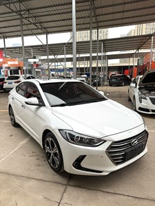 Per Elantra Sedan 2018 1.4T GLS Automatica, Sedili in Pelle Scura con Luci LED, Economici e di Alta Qualità, Benzina - Product Image 3