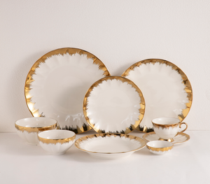 Custom European Luxury Gold Rim <b>Bone</b> <b>China</b> <b>Dinner</b> <b>Set</b> Ceramic Tableware For Hotel Wedding Middle East Wholesale - Product Image 4