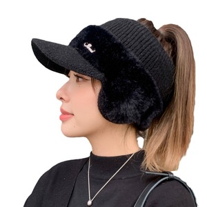 Casquette de baseball en tricot fourrure fantaisie avec protège-oreilles, style influencé, ample et chaude, protection des oreilles, chapeau à dessus ouvert - Product Image 5