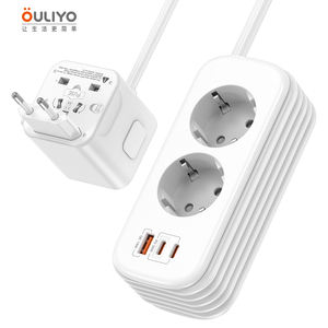 Presa elettrica universale USB da viaggio con presa multipla con soluzione di alimentazione All-in-One per viaggiatori - Product Image 1