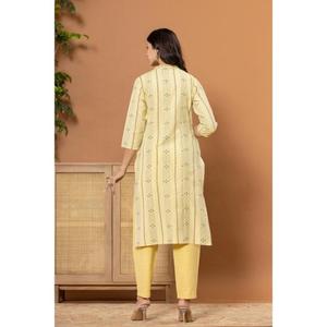 Kurta droit en pur coton pour femmes costume indien élégant pour des occasions spéciales en prix de gros nouveau imprimé floral à la mode - Product Image 4