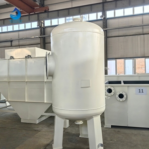 Filtro Verticale in Acciaio al Carbonio per Trattamento Acque Industriali, Rimozione Solidi Sospesi e Filtrazione Acque di Processo - Product Image 2