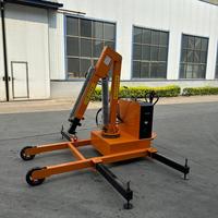 Mini-grue mobile rotative de 2 tonnes, hauteur de levage de 4,6 m, commande piétonne, palan hydraulique à batterie, grue à flèche autopropulsée de petite taille