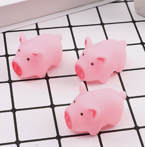 ของเล่นหมูบีบสุดน่ารัก ของเล่นบีบสัตว์เลี้ยงนุ่มนิ่มสำหรับเด็ก ของเล่นบีบแก้เครียด มีเสียง ยางนิ่ม ของเล่นบีบหมูขนาดเล็ก บรรเทาความเครียด - Product Image 4