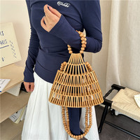 Sac fourre-tout et bandoulière de luxe en bambou tressé à la main pour femme, style forêt, ajouré, orné de perles et de perles en bois, en polyester, collection 2026, best-seller