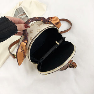 Bolso Portátil de Marca de Diseño de Lujo, Hecho de Material PU, Modelo para Damas con Forma Redonda para Llevar 327 - Product Image 2