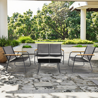Ensemble de table à manger d'extérieur moderne rectangulaire durable avec plateau en verre et structure en fer noir de luxe pour salon
