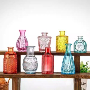 Vaso in <span class=keywords><strong>Vetro</strong></span> Soffiato a Mano Artistico con Motivo a Spirale Colorato per Fiori Singoli <span class=keywords><strong>Centrotavola</strong></span> <span class=keywords><strong>Moderno</strong></span> per Soggiorno Arredamento Casa - Product Image 2