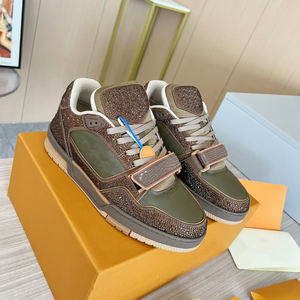 Vente en gros d'usine de baskets de créateur de haute qualité, à la mode, pour hommes et femmes, chaussures décontractées de luxe pour la course, le sport et la marche - Product Image 5