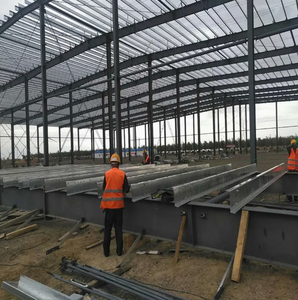 Colonne en acier structurel à <span class=keywords><strong>prix</strong></span> compétitif par tonne pour la <span class=keywords><strong>construction</strong></span> - Product Image 5