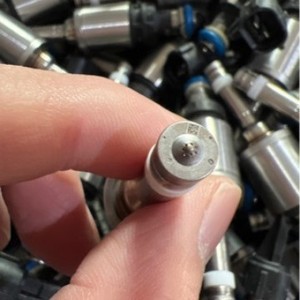 Inyector de Combustible Nissan 16600-1KC0A 16600-1VA0A, Válvulas de Inyección de Gasolina de 12V - Product Image 4