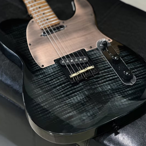 <span class=keywords><strong>Guitarra</strong></span> al por Mayor de Gama Alta TL con Cuerpo Brillante de Chapa de Arce Flameado Real, Mástil Satinado de Arce Flameado, Pastilla Alnico <span class=keywords><strong>V</strong></span>, 22 Trastes y Herrajes Cromados - Product Image 1