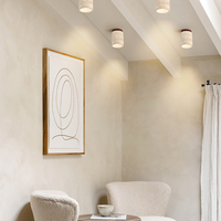 Plafonnier LED en travertin de style rétro et solitaire, les lampes design conviennent aux salons, aux couloirs et aux entrées.