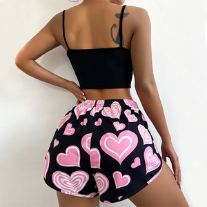 Ensemble de pyjama en deux pièces, style européen et américain, qualité export, short et camisole, imprimé cœurs roses, doux et confortable. - Product Image 2